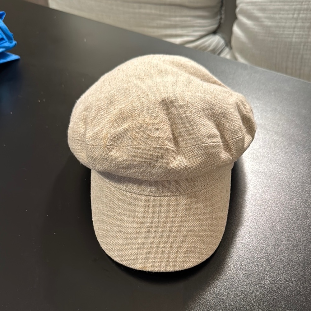 Beige Newsboy Cap